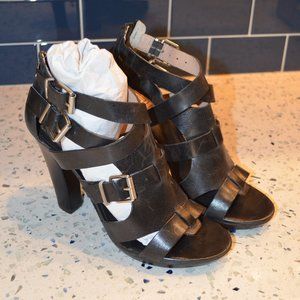 POUR LA VICTOIRE “Vanna” Hi Heel Sandals Sz 9
